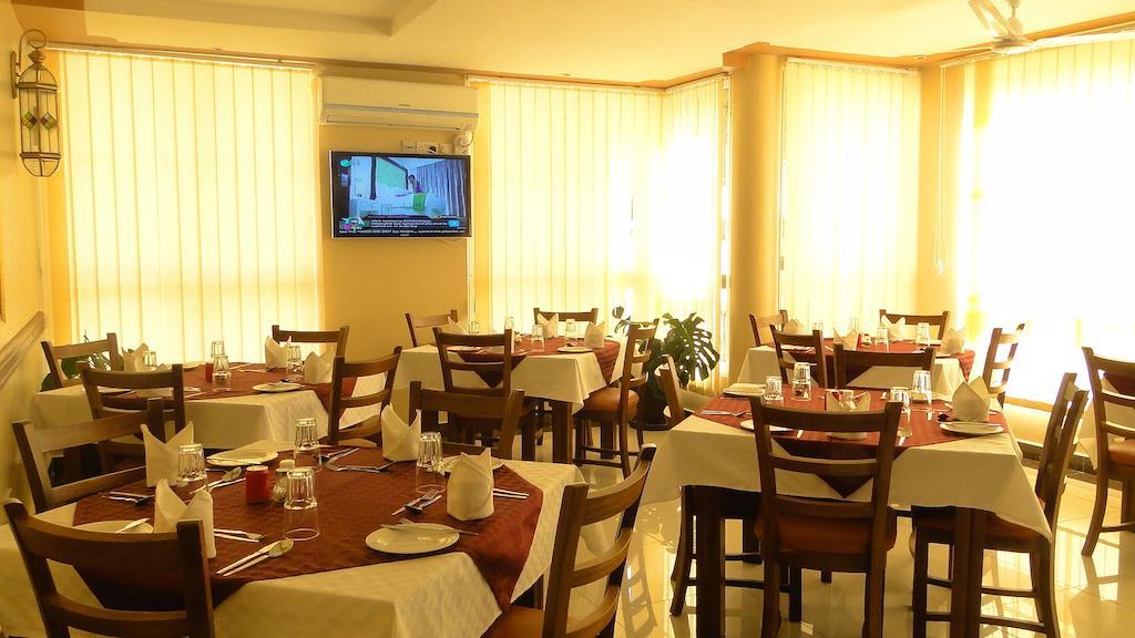 Pavilion Holiday Resort Bamburi Exterior foto